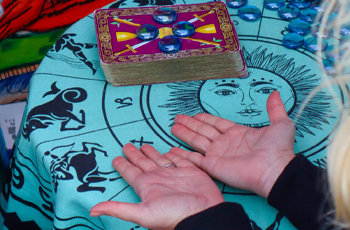 Best Palm Reading Astrologer in USA